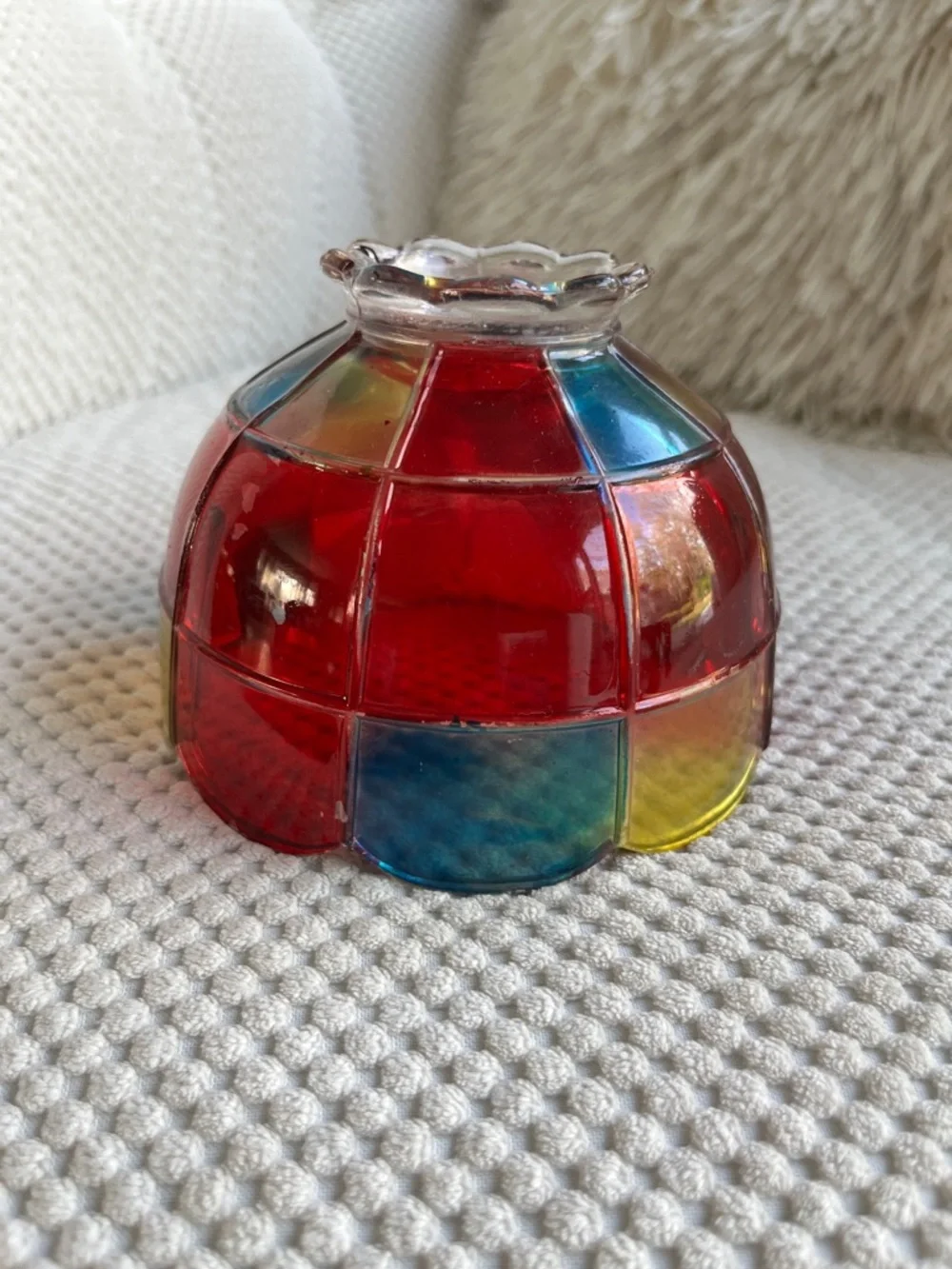 Vintage Westmoreland Glass Company - Multicolor Fairy Lamp Shade - Picture 1 of 7